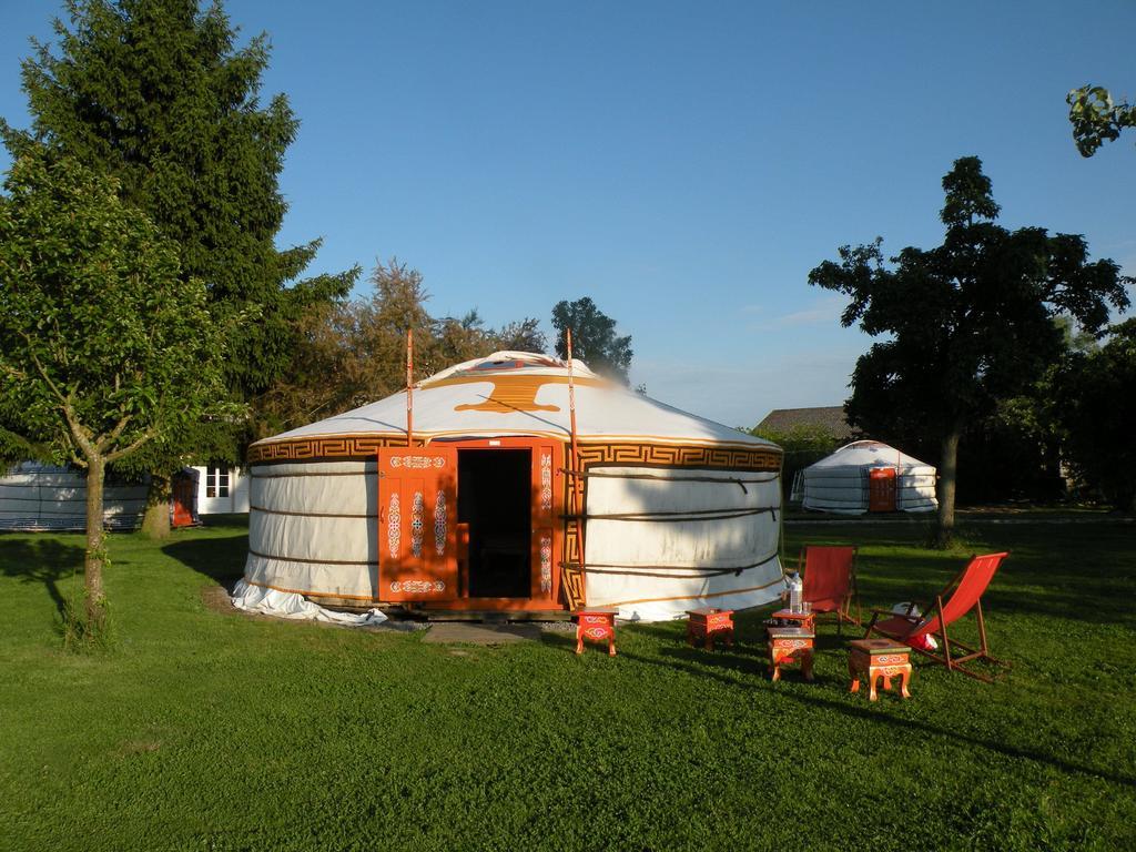 Yourte Nomade-Lodge Les Ecrennes Zimmer foto